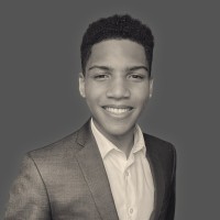 Ean Warren