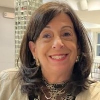 Dr. Wendi Siegel