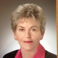 Sandy Pierce