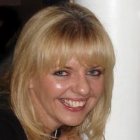 Caroline Perusits