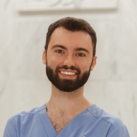 Dr. Gregory Traver, DDS