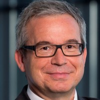 Wolfgang Albrecht