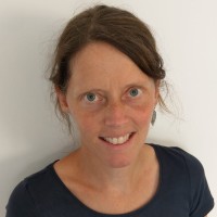 Esther de Jonge