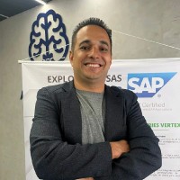 Luis Delfino