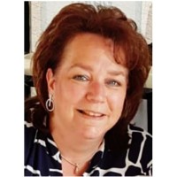 Esther Van Den Heuvel