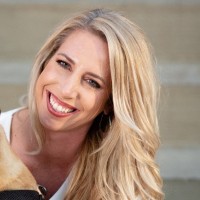 Ariel Ruggles - Kral