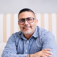 Stephen López Torres