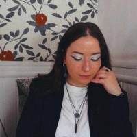 Nia Bezarashvili