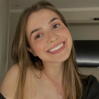 Emanuelle Lara Deretti