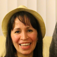Elisa Flores