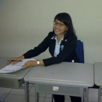 dwinda reina sari