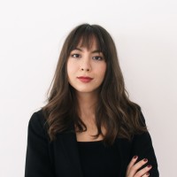 Buse Tezçi
