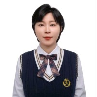 秦爱雯