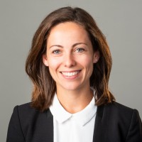 Dr. Michelle Michelhans