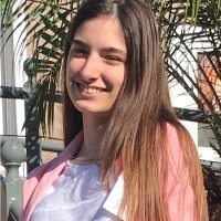 Abril Luis