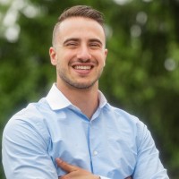 Raymond Farinella