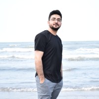 Younes Omidi