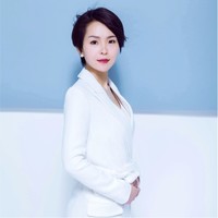 黄晏 Miss Huang