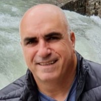Yossi Menashe