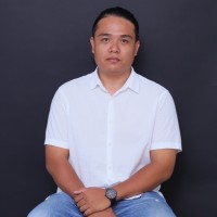 Kristoffer De La Cruz