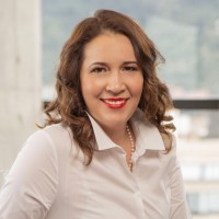 Dora Isabel Martínez D.