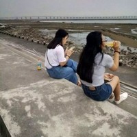严凌云
