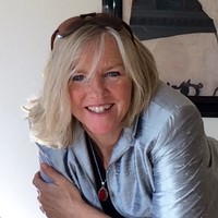 Shelley Furse,