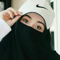 Amna Arif