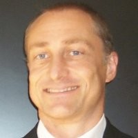 Dennis Straub