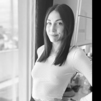 Caroline Guelle
