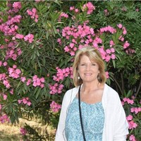 Becky Thomas