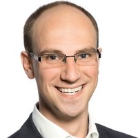 Dr. Flo Wackermann