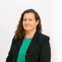 Sandra Kunter