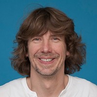 Ian Cummins
