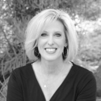 Annie Mitchell