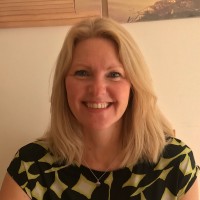 Amanda Ayres
