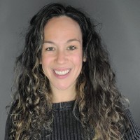 Lindsey Adams