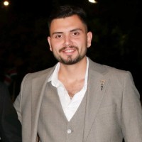 yiğit Özçelik