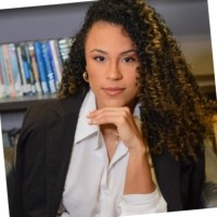 Suellen de Paula