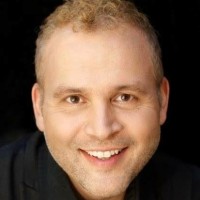 Wayne Hobbs, Bmus, Mmus, Emba