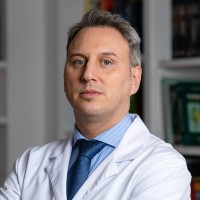 Dr. Francesco Caiazzo