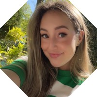 Kelly Van Den Abbeelen