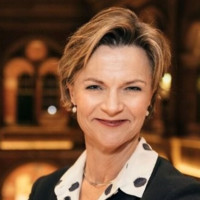 Melanie Smith