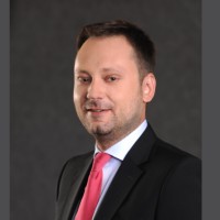 Marek T.