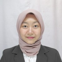 Rizki Chona'ah Suciningtyas