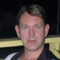 Dr Lloyd Wallace