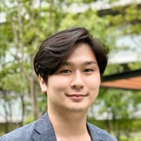 小柳真人