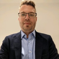 Simon Freeman