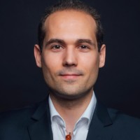 Cyril Kornmann, Mrics