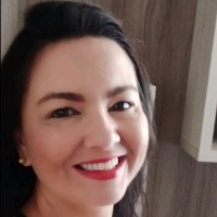 Luciane Siqueira Kaplum